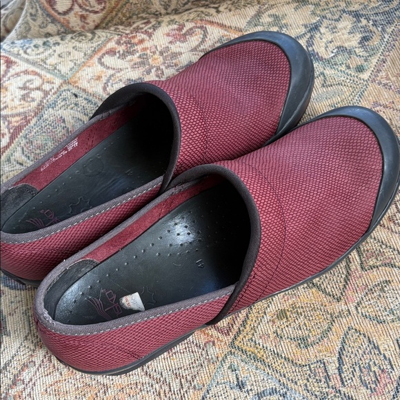 Dansko Volley Clogs Red Burgundy Leather Slip On Comfort Shoes Mules Women’s 41 - Picture 5 of 12